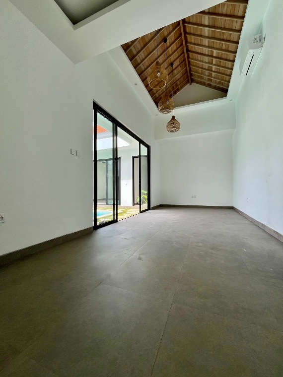 Villa nueva de 3 dormitorios con piscina en Berawa, foto 5