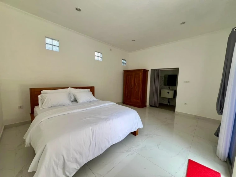 Vila Kolam Renang 2 Kamar Tidur Semi-Furnished dengan Dua Area Living di Babakan, Canggu, foto 4
