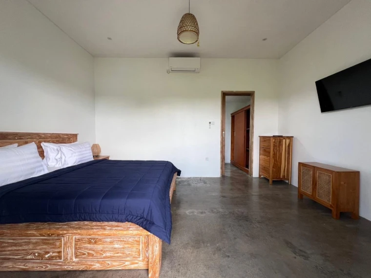 Villa amueblada de 2 dormitorios con piscina, terraza en la azotea y vistas a los arrozales en Cemagi, foto 13