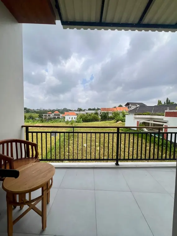 Villa amueblada de 3 dormitorios con piscina y vistas a los arrozales en Babakan, Canggu, foto 18