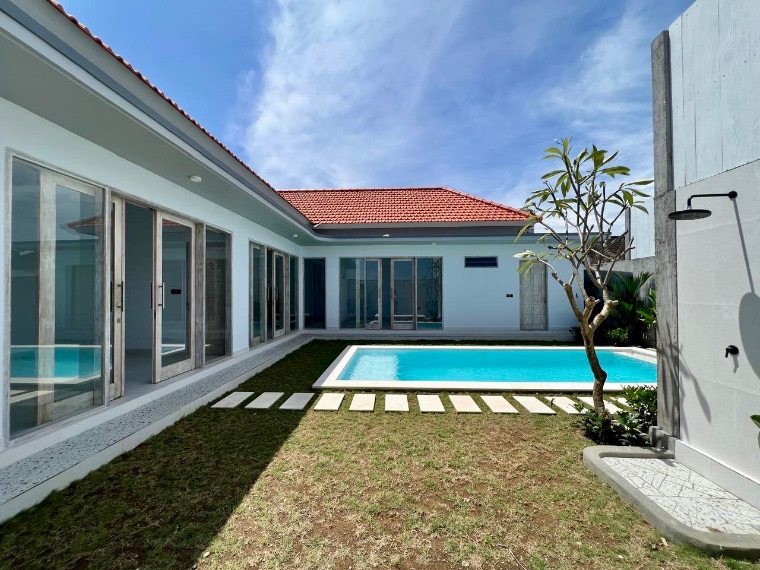 Villa nueva de 2 dormitorios con gran piscina privada en Umalas, foto 3