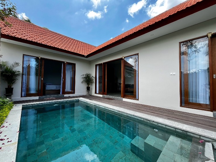 Furnished 2/3-Bedroom Villa with Office Space in Pererenan, photo 2