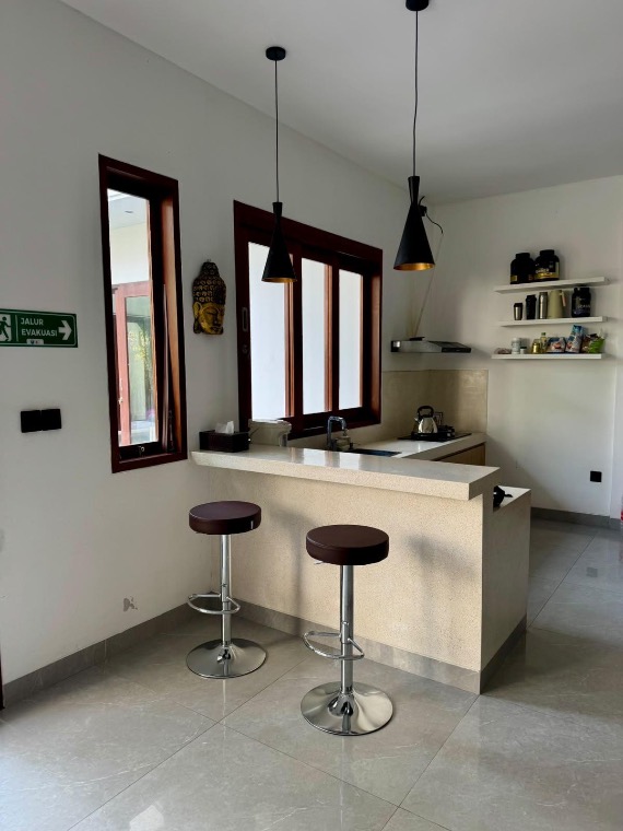 Furnished 3-Bedroom Coastal Villa with Ocean Views in Seseh, 100 m to the Beach, photo 3