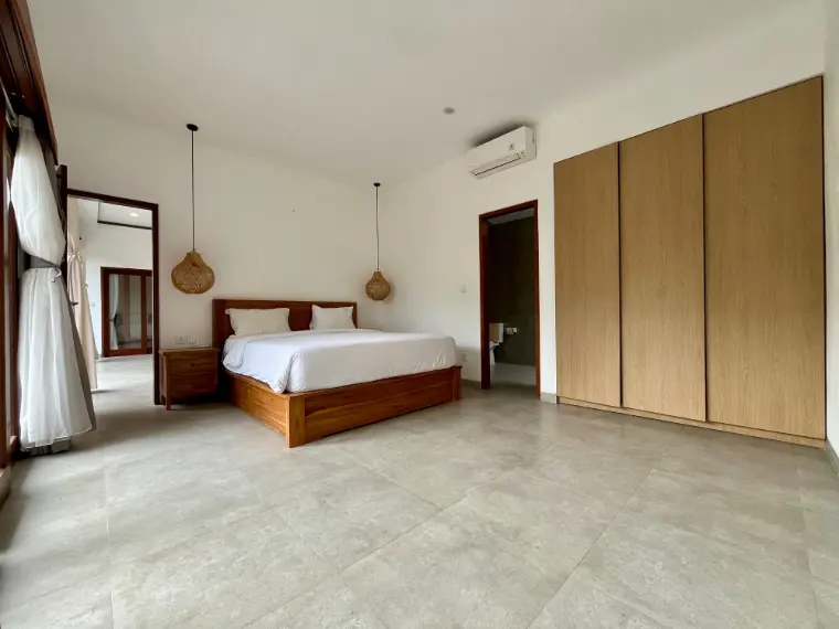 Villa semiamueblada con piscina y 2 dormitorios en Seseh/Cemagi, a 700 m de la playa, foto 6