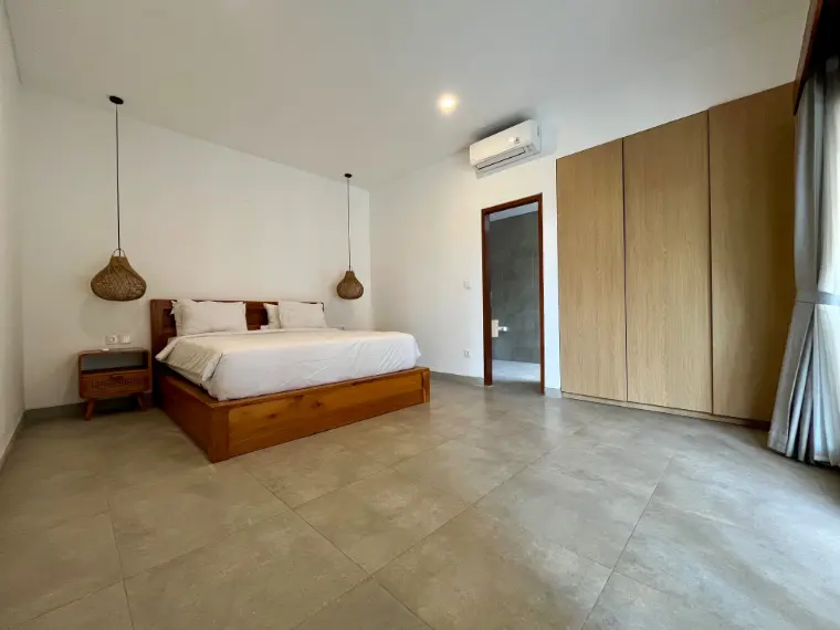 Villa semiamueblada con piscina y 2 dormitorios en Seseh/Cemagi, a 700 m de la playa, foto 10