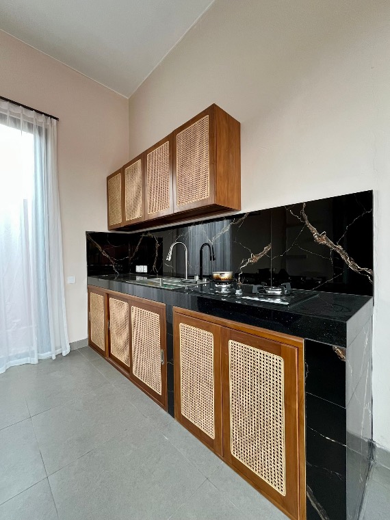 Furnished 2-Bedroom Villa with Rooftop Rice Field and Volcano Views in North Cemagi/Munggu, photo 5