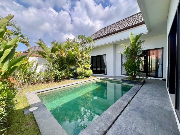 Lokasi Prima di Seseh – Vila 2 Kamar Tidur Semi-Furnished dengan Kolam Renang, 500 m ke Pantai, foto 2