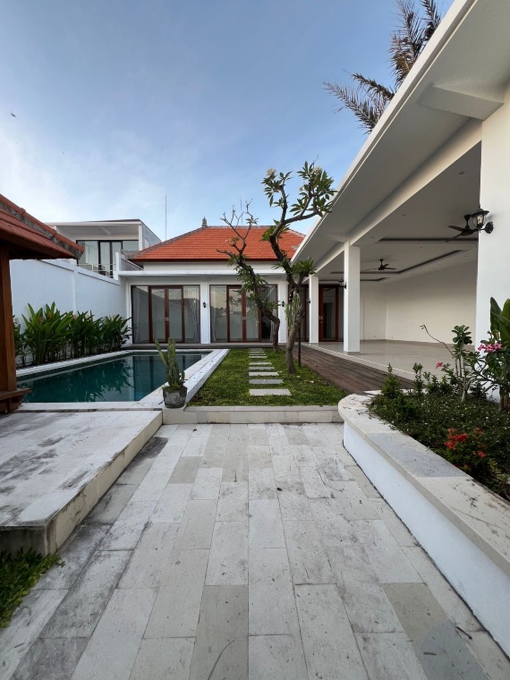 Villa neuve et spacieuse de 3 chambres avec piscine à Umalas (Bumbak), photo 3