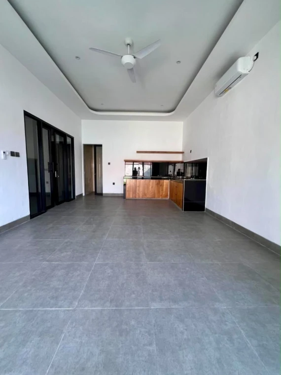 Brand New 2-Bedroom Pool Villa with Spacious Living Area in Umalas, photo 3