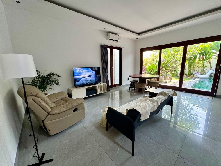 Furnished 3-Bedroom Coastal Villa with Ocean Views in Seseh, 100 m to the Beach, photo 2