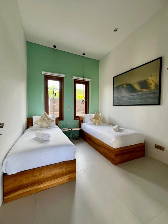 Vila Mewah 4 Kamar Tidur di Tepi Pantai Cemagi, 60 m ke Pantai - Leasehold 21 Tahun Dijual, foto 14