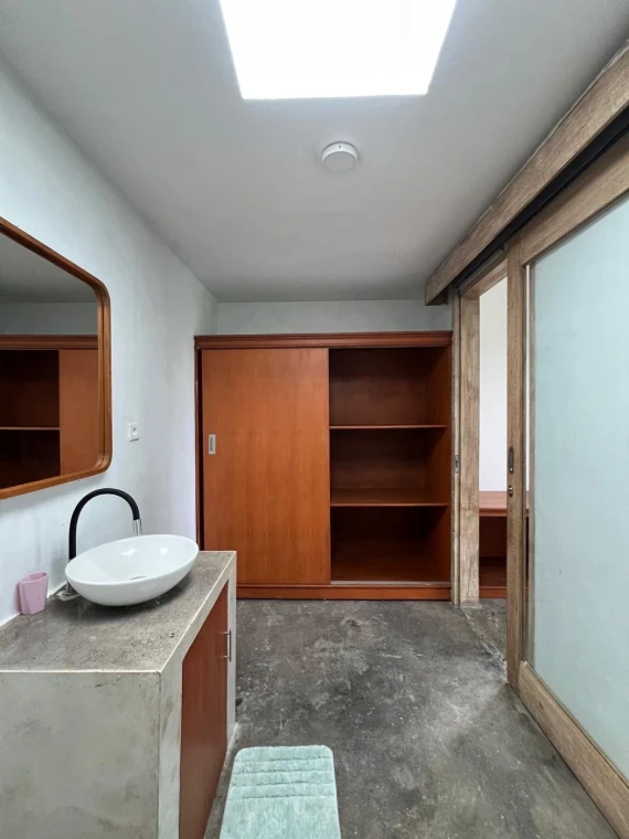 Villa amueblada de 2 dormitorios con piscina, terraza en la azotea y vistas a los arrozales en Cemagi, foto 11