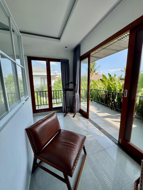Furnished 3-Bedroom Coastal Villa with Ocean Views in Seseh, 100 m to the Beach, photo 12