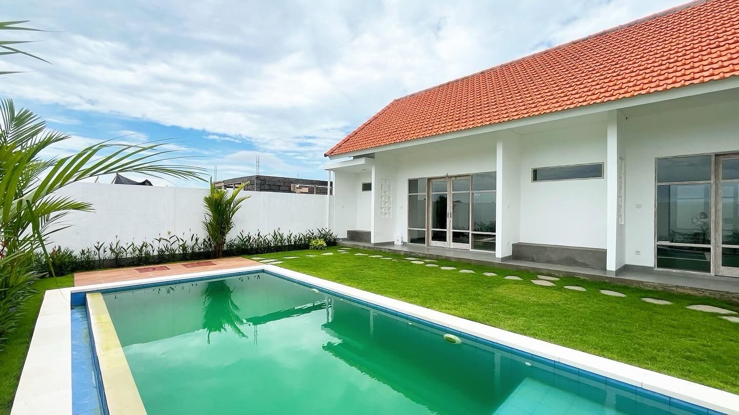 Villa nueva de 2 dormitorios en Berawa con gran jardín, Berawa (2)