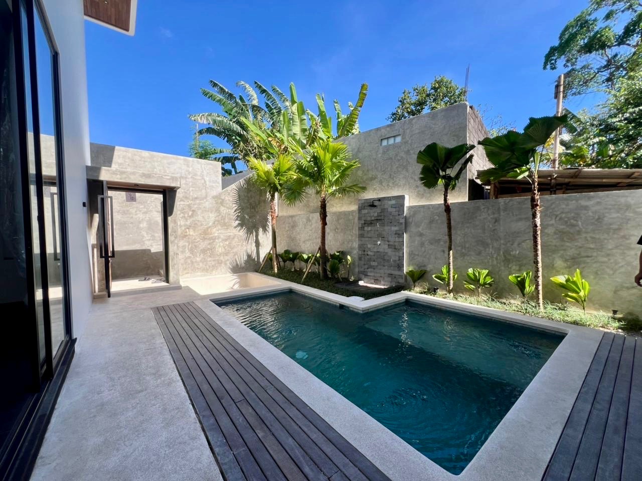 Tumbak Bayuh, Pererenan 宽敞现代两卧室别墅,配屋顶露台, Tumbak Bayuh (2)