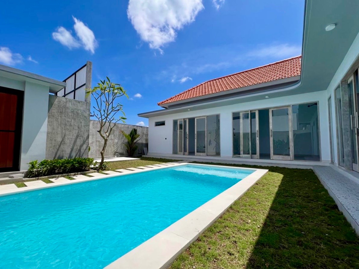 New 2-Bedroom Villa with Big Private Pool in Umalas, Umalas (1)