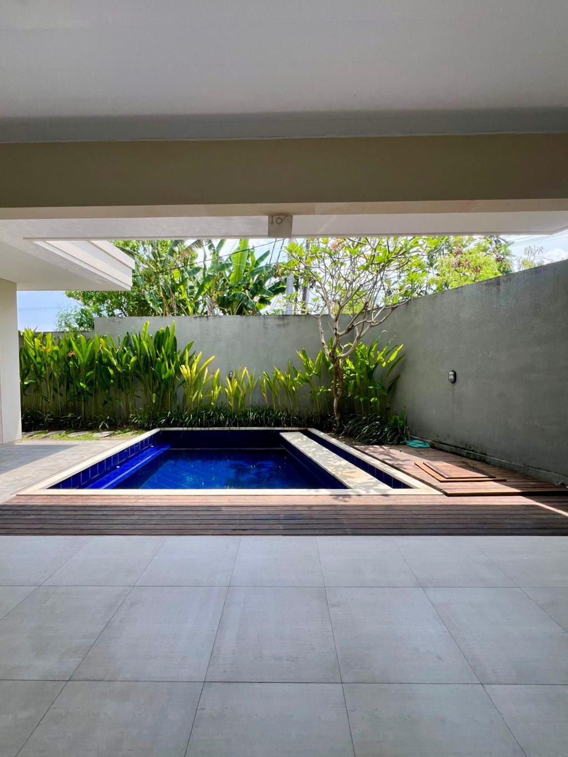 2-Bedroom Pool Villa with Rooftop Terrace in Umalas, Walking Distance to CCS, Umalas (4)