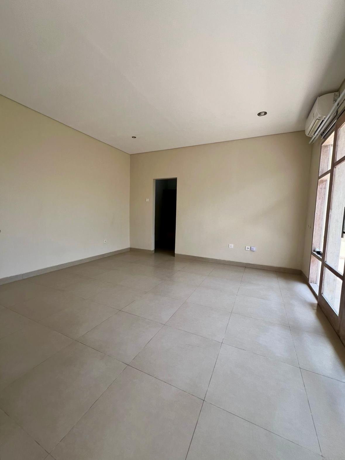 2-Bedroom Pool Villa with Rooftop Terrace in Umalas, Walking Distance to CCS, Umalas (6)