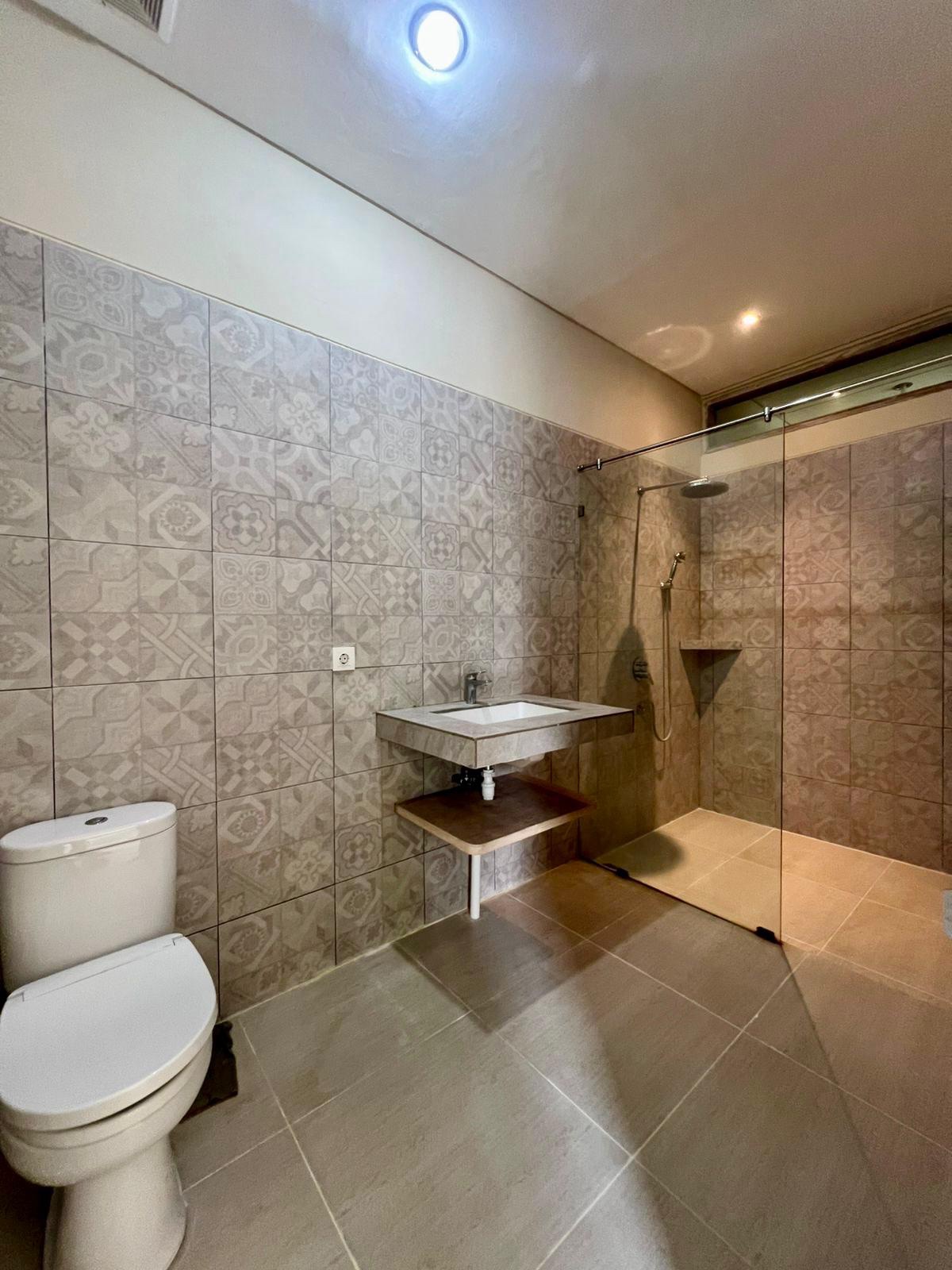 2-Bedroom Pool Villa with Rooftop Terrace in Umalas, Walking Distance to CCS, Umalas (7)