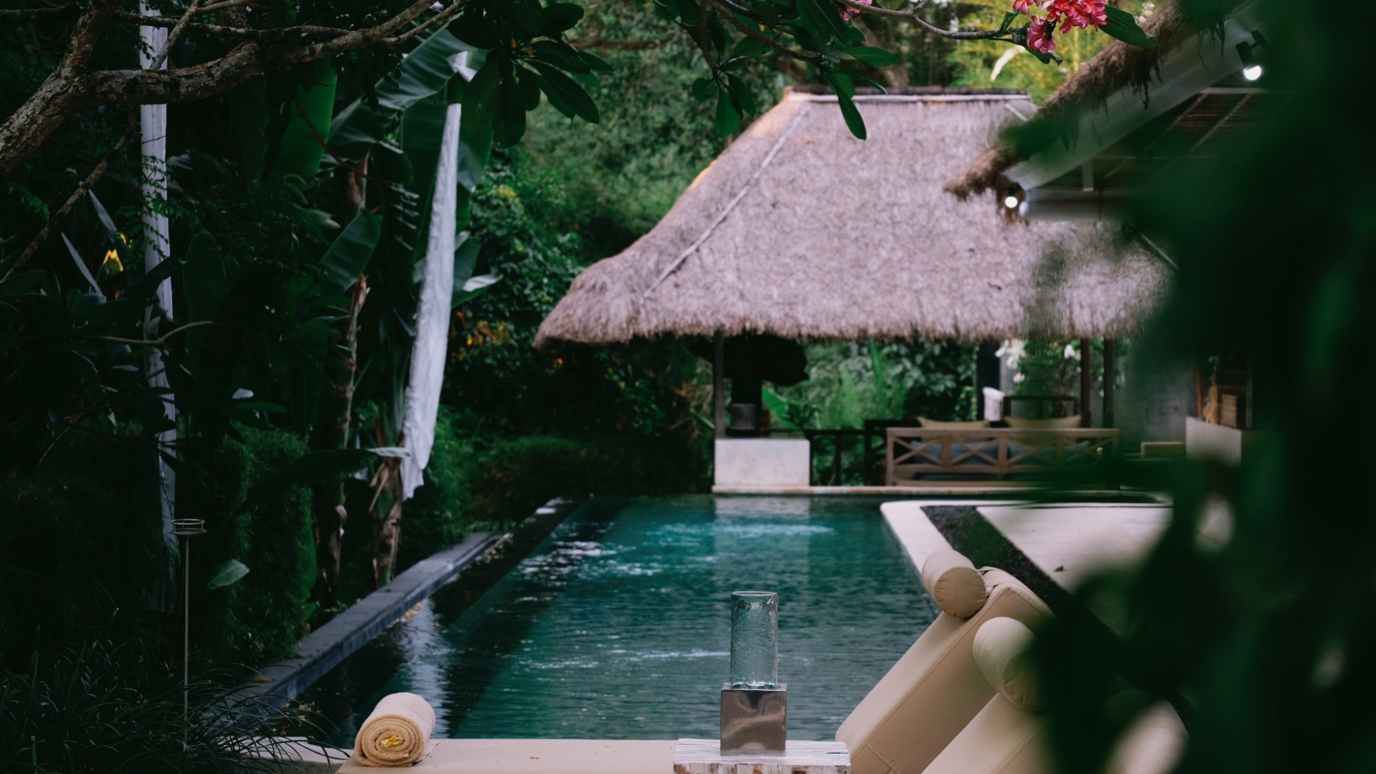 Stunning 3-Bedroom Jungle Villa with River Views and 18 m Pool, Cepaka (6)